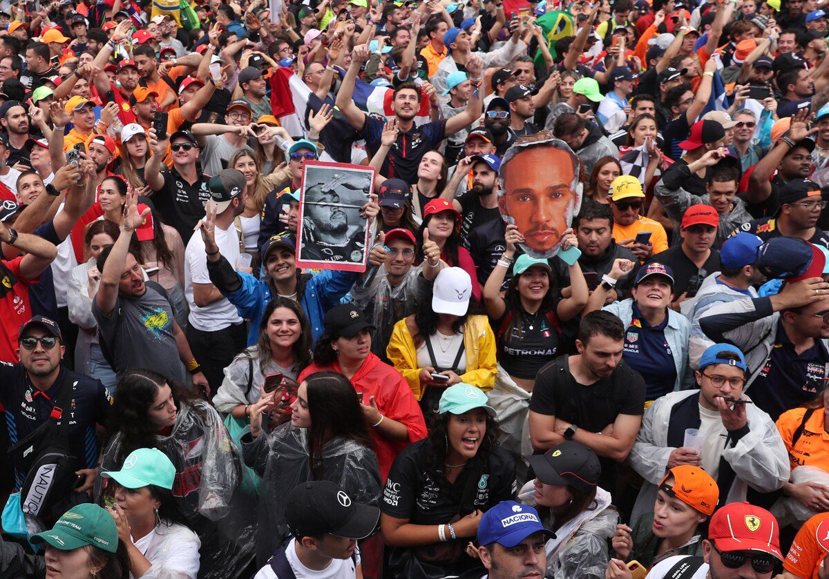 KZLBCB4SVSKXTJLMWJQJCFHL4U